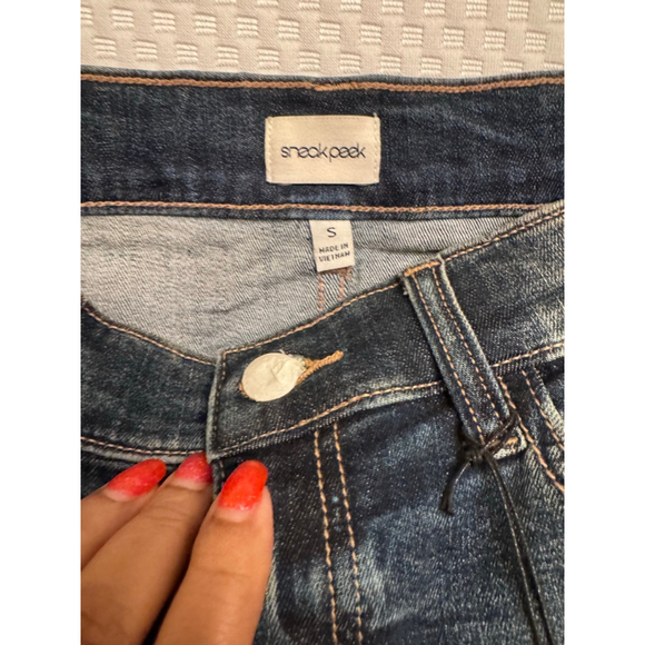 Sneak Peek Distressed Denim Mini Skirt Small - Picture 6 of 9